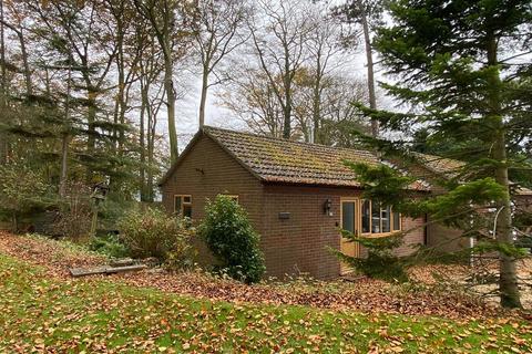 2 bedroom semi-detached bungalow for sale, Temple Drive, Weybourne NR25