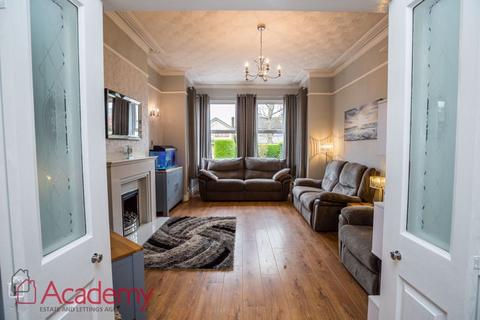 4 bedroom semi-detached house for sale, Ditchfield Road, Widnes