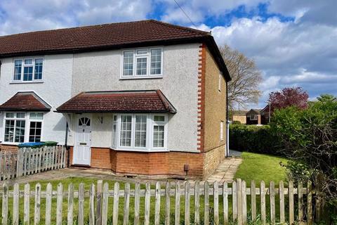 3 bedroom end of terrace house for sale, Coverts Road, Claygate