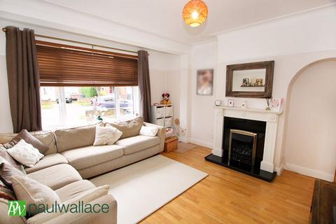 3 bedroom terraced house for sale, Willow Road, Enfield