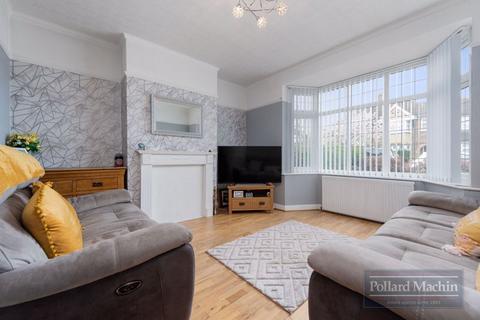 4 bedroom semi-detached house for sale, Ellesmere Drive, Sanderstead