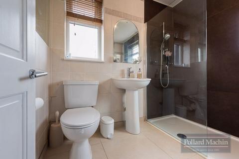 57 Ellesmere Drive, South Croydon, CR2 9EL