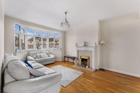 3 bedroom terraced house for sale, Fairford Gardens, Worcester Park