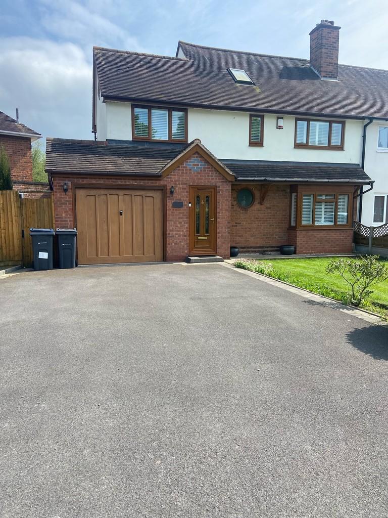 The Radleys, Birmingham 4 bed end of terrace house for sale £310,000