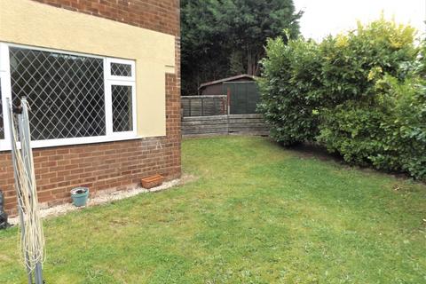 2 bedroom ground floor flat to rent, Cannock WS11