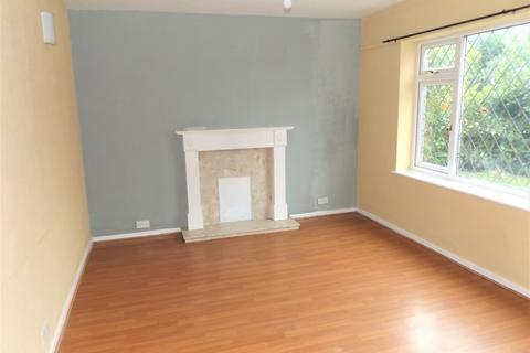 2 bedroom ground floor flat to rent, Cannock WS11