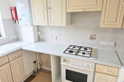 1 bedroom flat to rent, Whitefield Road, New Milton, BH25