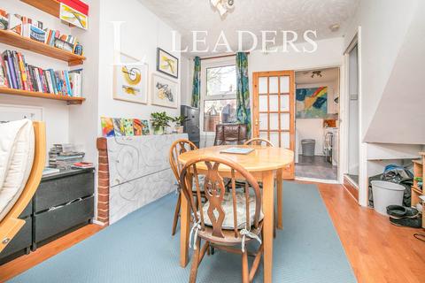 2 bedroom end of terrace house to rent, Rendlesham Road, IP1
