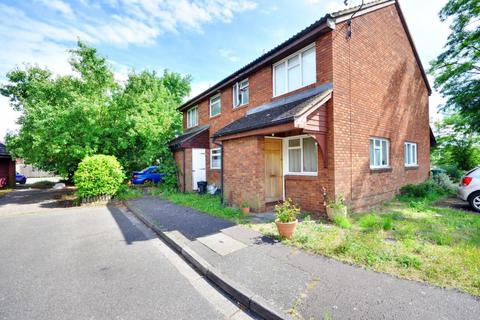 1 bedroom end of terrace house to rent, Wooburn Close, Hillingdon, Middlesex UB8 3UB