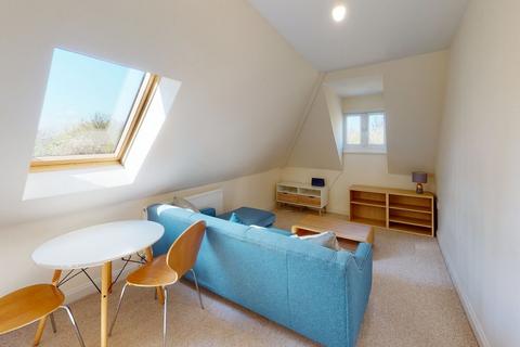 1 bedroom apartment to rent, Norbury Avenue, London SW16