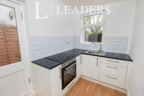 2 bedroom terraced house to rent, Beverley Street, DE24