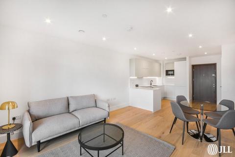 1 bedroom flat to rent, Capital Interchange Way Brentford TW8