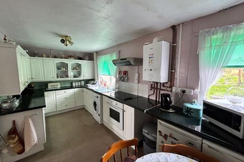 8 Beaconsview Road, Cinderford, GL14 2PY