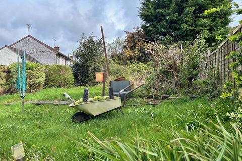 8 Beaconsview Road, Cinderford, GL14 2PY
