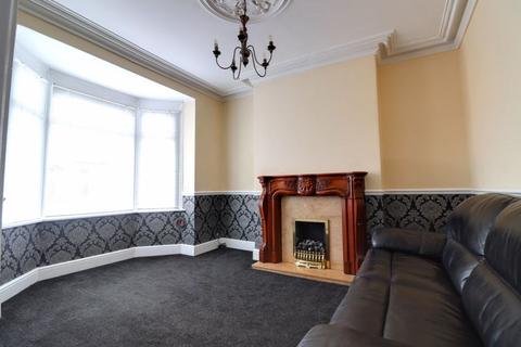 3 bedroom end of terrace house for sale, Wolverhampton Road, Stafford ST17