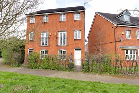 4 bedroom semi-detached house for sale, Abberley Grove, Stafford ST17
