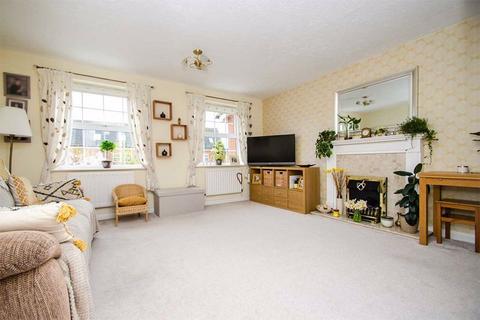 3 bedroom townhouse for sale, Williams Avenue, Lichfield WS13