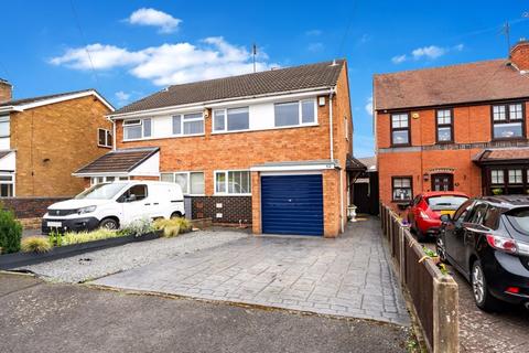 3 bedroom semi-detached house for sale, Foundry Road, Kingswinford
