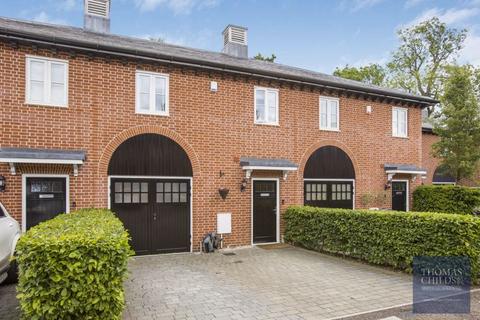 3 bedroom mews for sale, Willis Grove, Hertford SG13