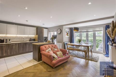 3 bedroom mews for sale, Willis Grove, Hertford SG13