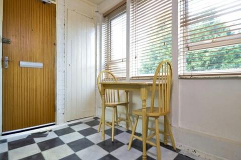 2 bedroom apartment to rent, New Brook Street, Leamington Spa