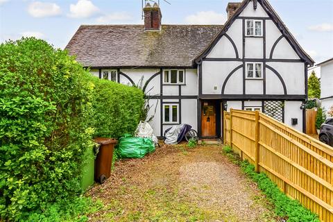 2 bedroom terraced house for sale, Cranbrook Road, Staplehurst, Kent