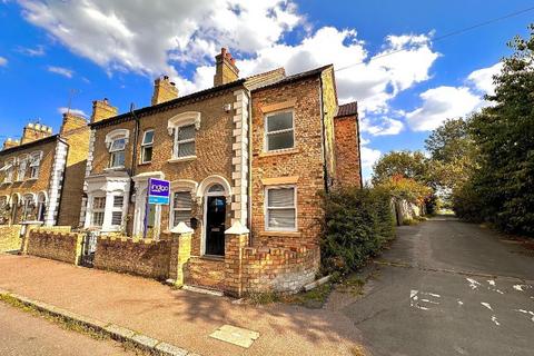 3 bedroom semi-detached house for sale, Sharpenhoe Road, Barton le Clay, Bedfordshire, MK45 4SD