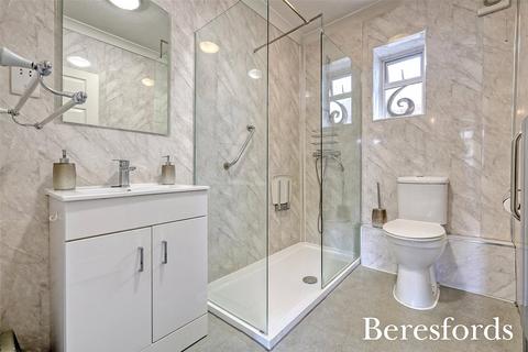 16 Mascalls Gardens, Brentwood, CM14 5LT