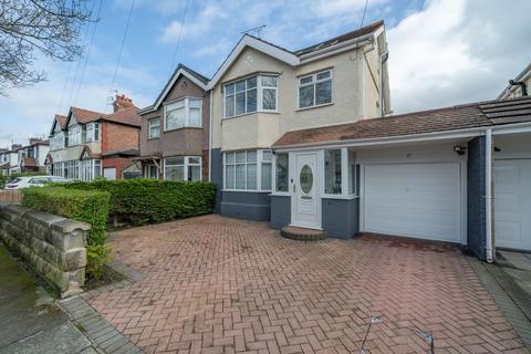 4 bedroom semi-detached house for sale, Claremont Avenue, Maghull, L31