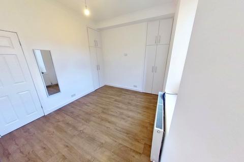 1 bedroom flat to rent, Menzies Road, Torry, Aberdeen, AB11