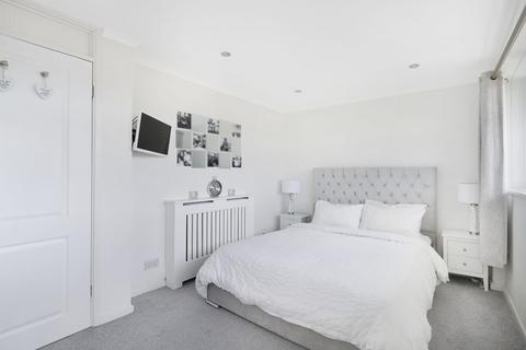2 bedroom maisonette for sale, Hornbeam Close, Buckhurst Hill, IG9