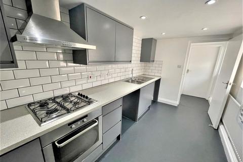 1 bedroom apartment to rent, Parrock Street, Gravesend, Kent