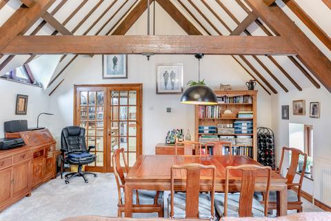 3 bedroom barn conversion for sale, Pinn Lane, Exeter, EX1