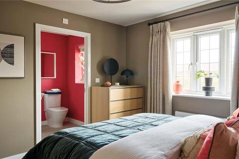3 bedroom semi-detached house for sale, Winchester Road, Beggarwood, Basingstoke