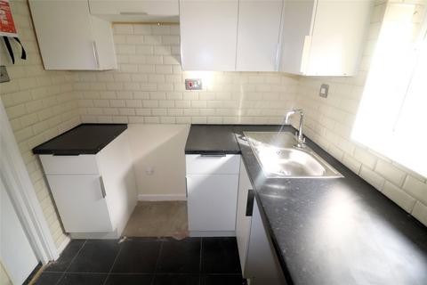 1 bedroom flat for sale, Cook Square, Slade Green, Kent, DA8