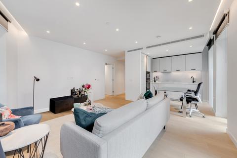 2 bedroom flat to rent, Jubilee Walk, London, WC1X