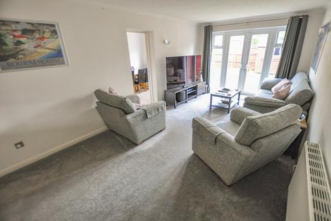 3 bedroom terraced house for sale, Heather Close, Bournemouth, BH8