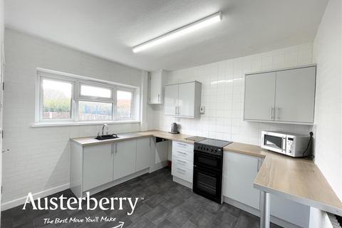 3 bedroom townhouse to rent, Heathcote Road, Stoke-On-Trent ST3
