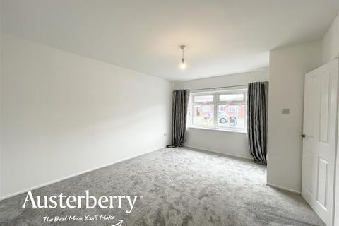 3 bedroom townhouse to rent, Heathcote Road, Stoke-On-Trent ST3