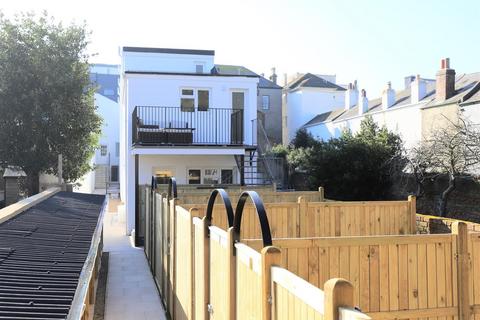 Located In The Popular Location Of Havre Des Pas