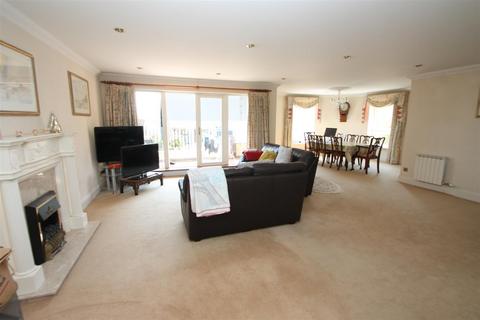 3 bedroom apartment for sale, St Helier