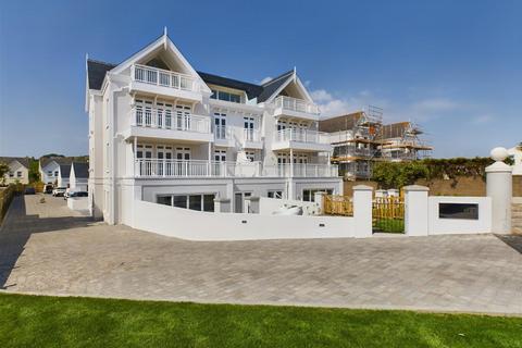 3 bedroom apartment for sale, A Small Coastal Haven Of Unparalleled Luxury