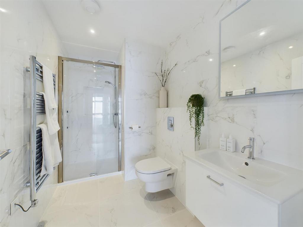 CAM02007 G0-PR0217-STILL017.jpg