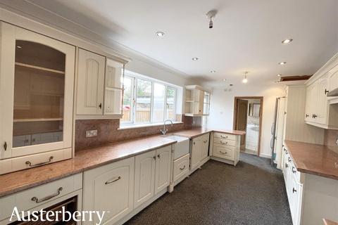 3 bedroom townhouse for sale, Lightwood Road, Stoke-On-Trent ST3