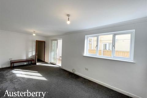 3 bedroom townhouse for sale, Lightwood Road, Stoke-On-Trent ST3