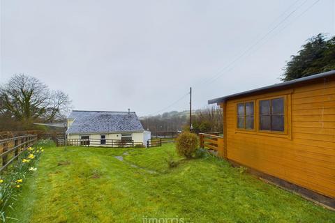 2 bedroom bungalow for sale, Llanfihangel-Ar-Arth