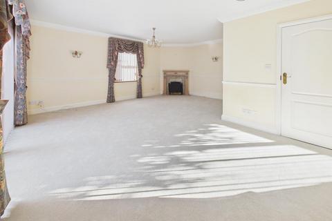 4 bedroom detached house for sale, Situated In A Popular Residential Area Of St Saviour