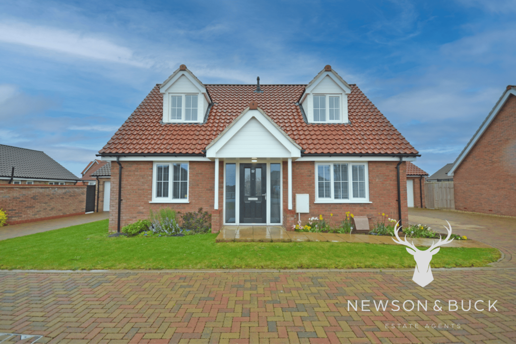 Cromer Road, Hunstanton PE36 3 bed detached bungalow for sale £475,000