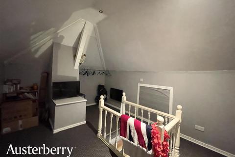 363 Beverley Drive, Stoke-on-trent, ST2 0PW