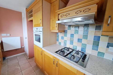 2 bedroom apartment to rent, Rose Drive, Walsall